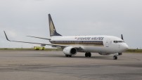 image of Singapore Airlines branded plan on Darwin tarmac