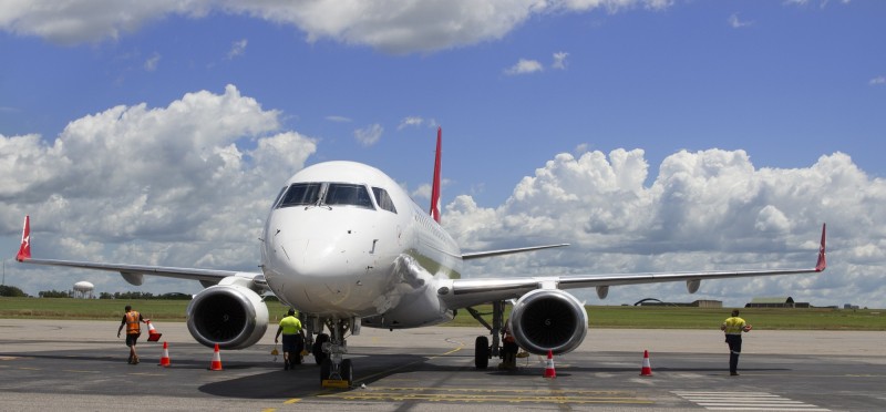 image of an aircraft landing